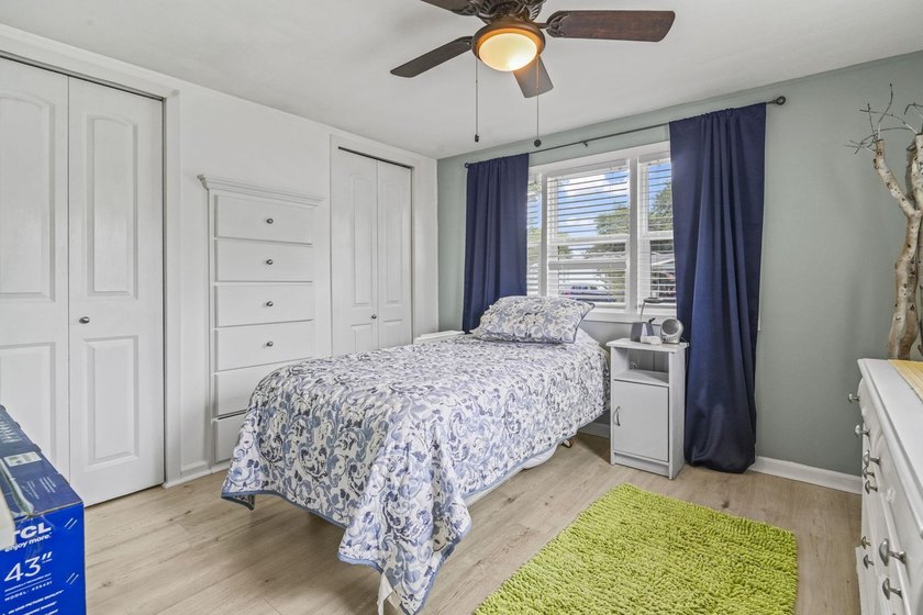Seller is motivated. All offers will be considered. Move-in - photo 9