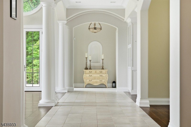 An architectural masterpiece by Jeffrey A. Beer A.I.A., this - photo 30