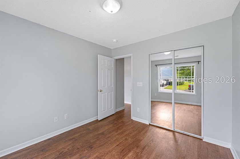 Welcome home to this beautiful 1,600-square-foot, single-level - photo 32
