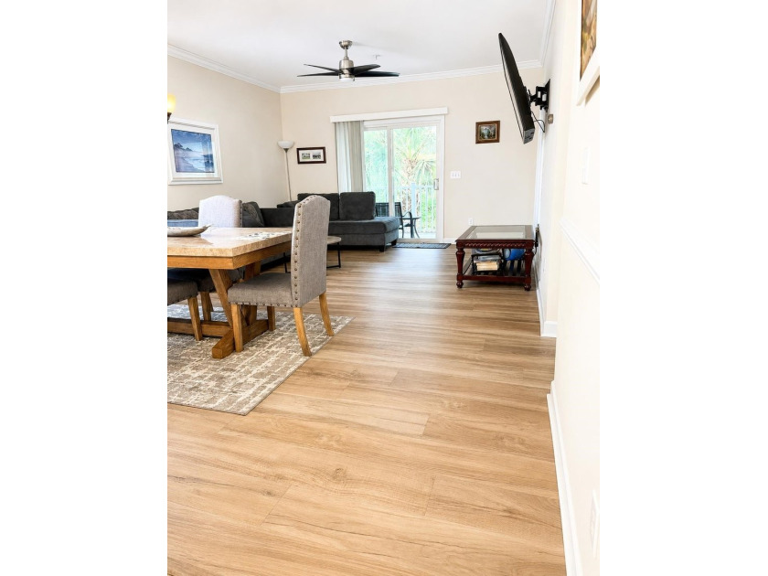 Welcome to your coastal retreat in the highly sought-after - photo 9