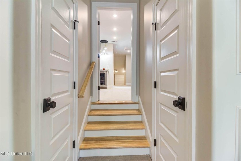 This home was the 2020 St Jude home built by Elliott Homes - photo 46