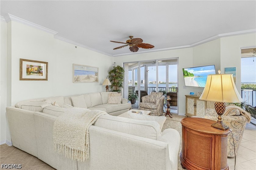 Welcome to Waters Edge at Waterside at Bay Beach. Stunning 1810 - photo 4