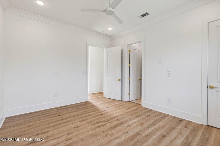 An Incredible Opportunity to Own Gulf-Front Luxury. Don't miss - photo 17