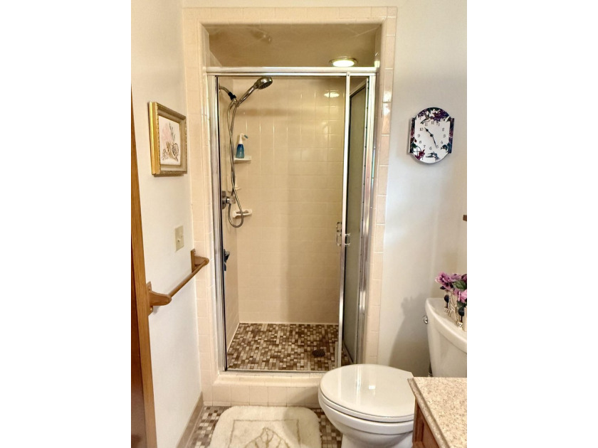 Dreaming of lakefront living? This comfortable ranch home with - photo 23