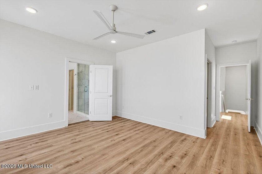 An Incredible Opportunity to Own Gulf-Front Luxury. Don't miss - photo 25