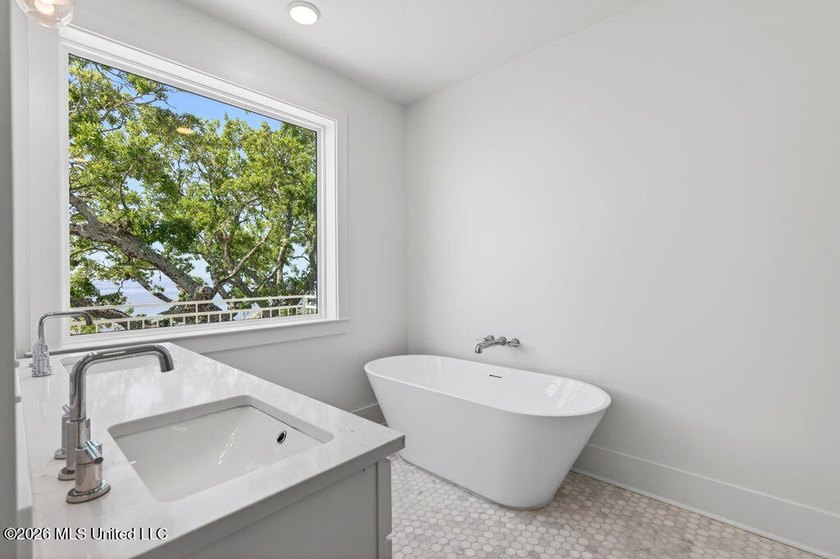 An Incredible Opportunity to Own Gulf-Front Luxury. Don't miss - photo 27