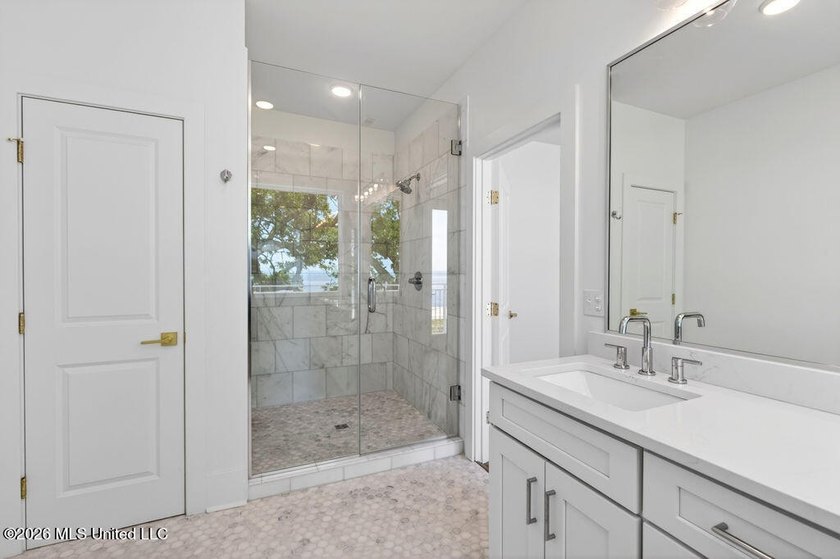 An Incredible Opportunity to Own Gulf-Front Luxury. Don't miss - photo 28