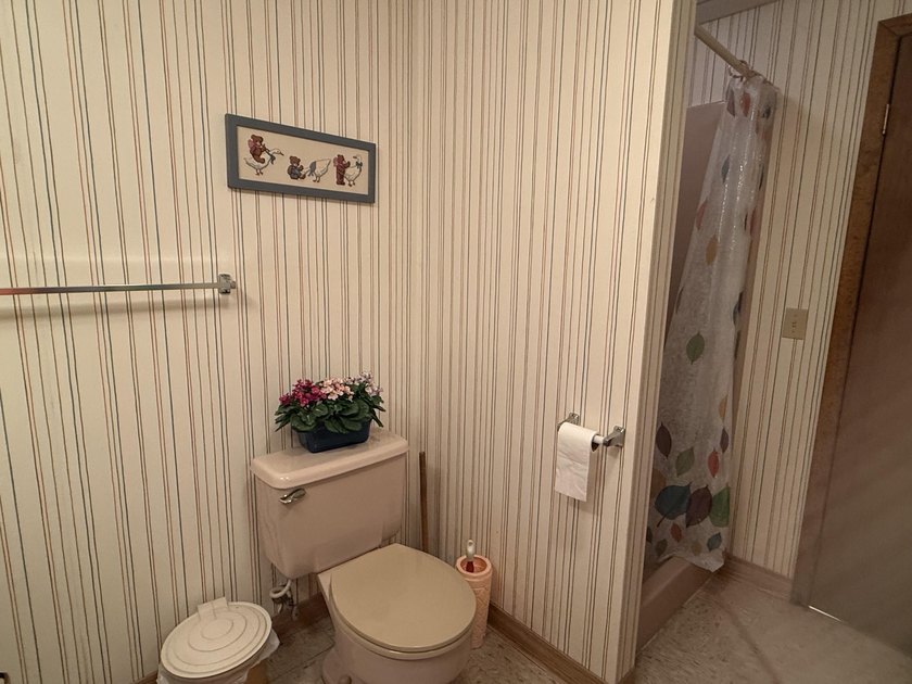Dreaming of lakefront living? This comfortable ranch home with - photo 37