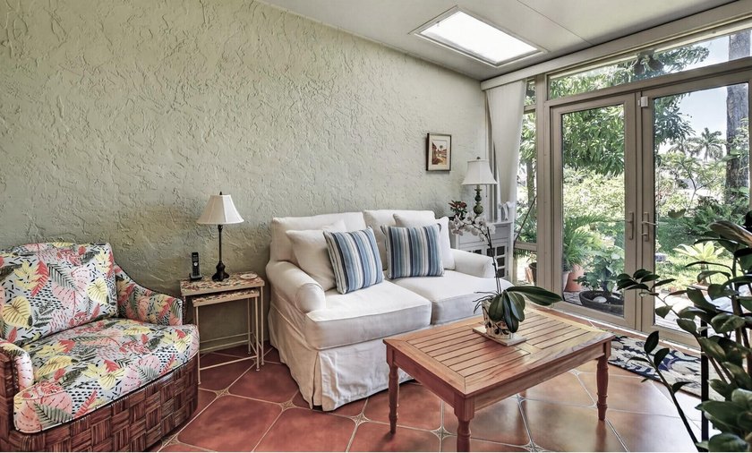 Stunning Boca Raton townhome offering exceptional space &amp; value - photo 39