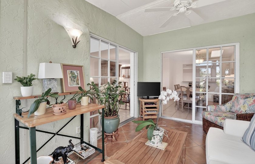 Stunning Boca Raton townhome offering exceptional space &amp; value - photo 40