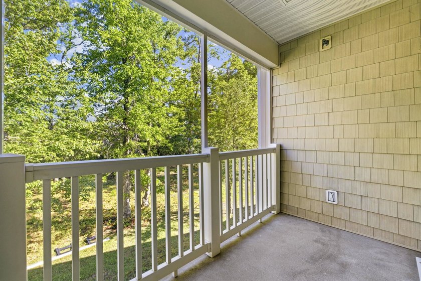 Welcome to easy living in this 2-bedroom, 2-bathroom - photo 19