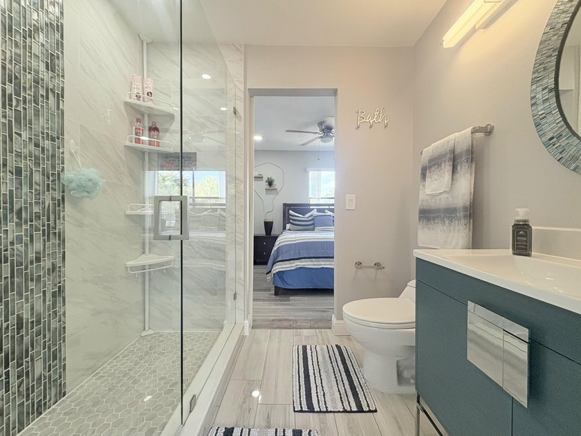 Welcome to this inviting 2-bedroom, 1.5-bath townhouse located - photo 19