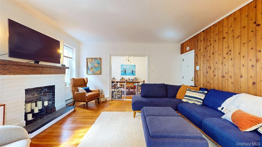 Legal 2-family Forest Hills Tudor Home with great income - photo 3
