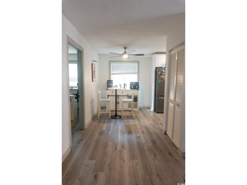 Welcome to SHOREWOOD! This beautifully updated condo, nestled on - photo 9