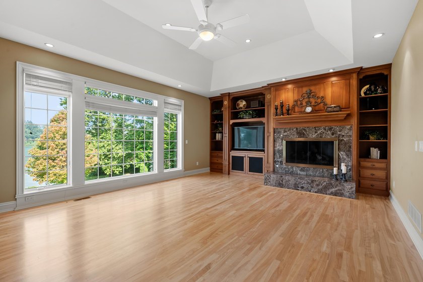 A Lakefront Legacy Estate - 225' Private Shoreline | 1.9 Acres | - photo 17