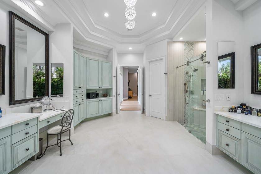 Tucked inside Seasons, one of Boca Raton's most coveted gated - photo 18
