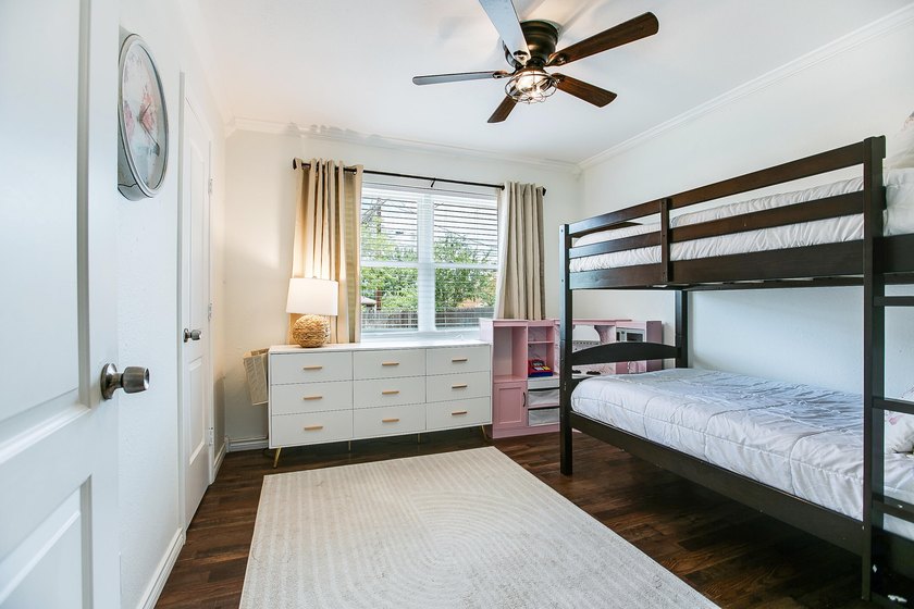Welcome home to this beautifully updated 4-bedroom, 2-bathroom - photo 28