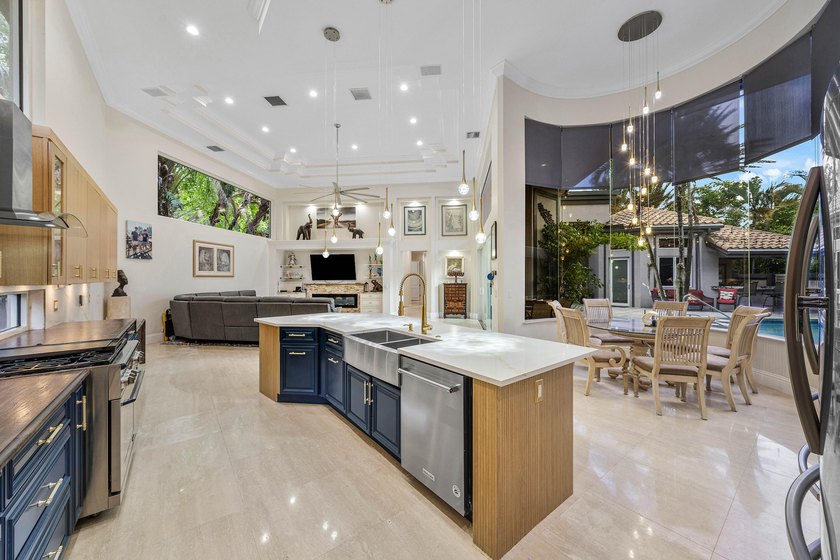Tucked inside Seasons, one of Boca Raton's most coveted gated - photo 31