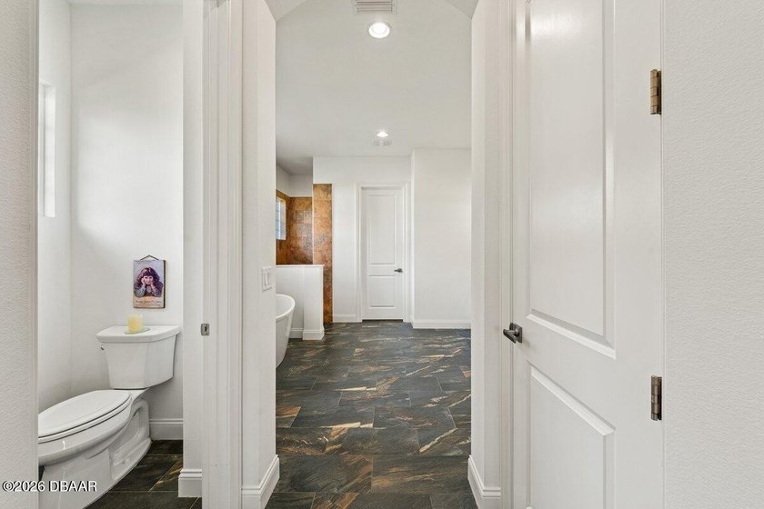 Welcome to 38 Lionspaw Grand, an immaculate Kargar Custom Home - photo 34