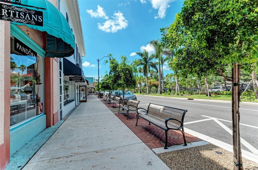 Highly sought after Capri Isles leads you to this amazing second - photo 34