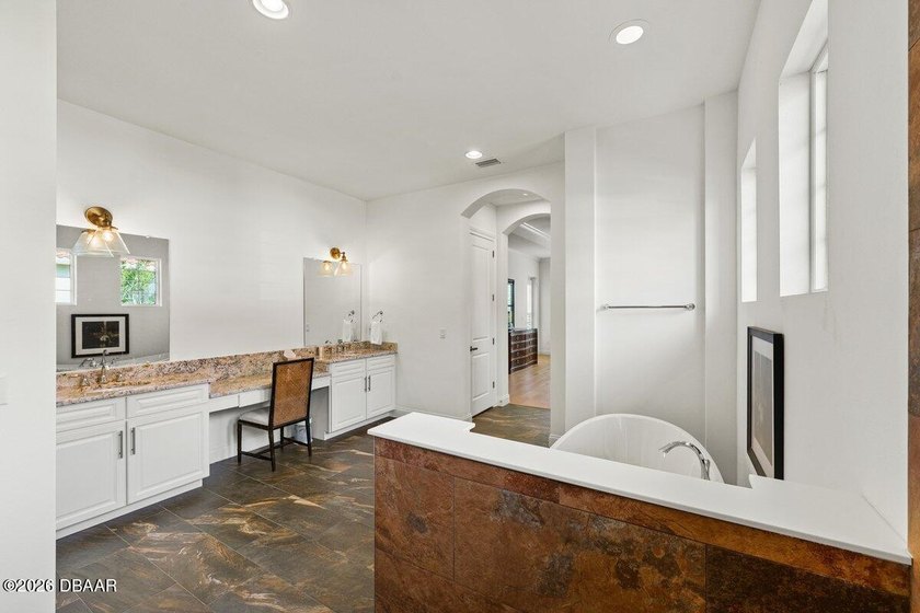 Welcome to 38 Lionspaw Grand, an immaculate Kargar Custom Home - photo 36