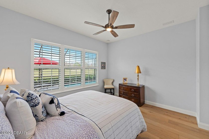 Welcome to 38 Lionspaw Grand, an immaculate Kargar Custom Home - photo 40