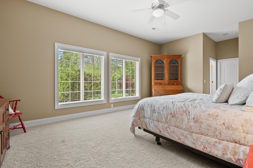 A Lakefront Legacy Estate - 225' Private Shoreline | 1.9 Acres | - photo 53