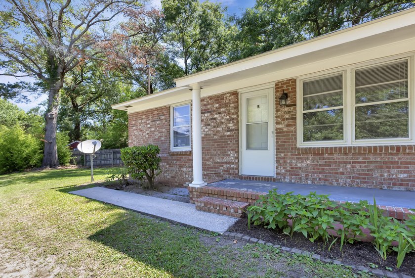 Great investment opportunity in sought-after Orange Grove area - photo 4