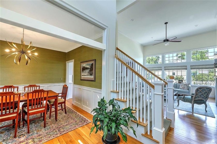 The perfect newer home in historic downtown Bristol. Enjoy the - photo 10