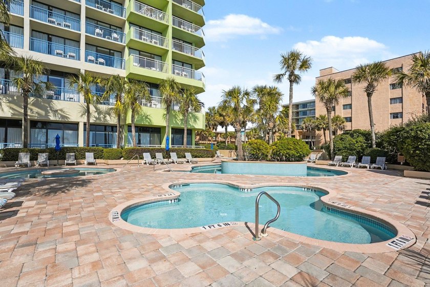 Wake up to beautiful ocean views from this inviting efficiency - photo 5