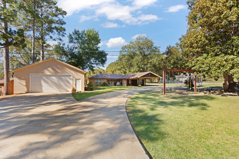 Perfect blend of elevated lake view, privacy &amp; nature SOLD - photo 27