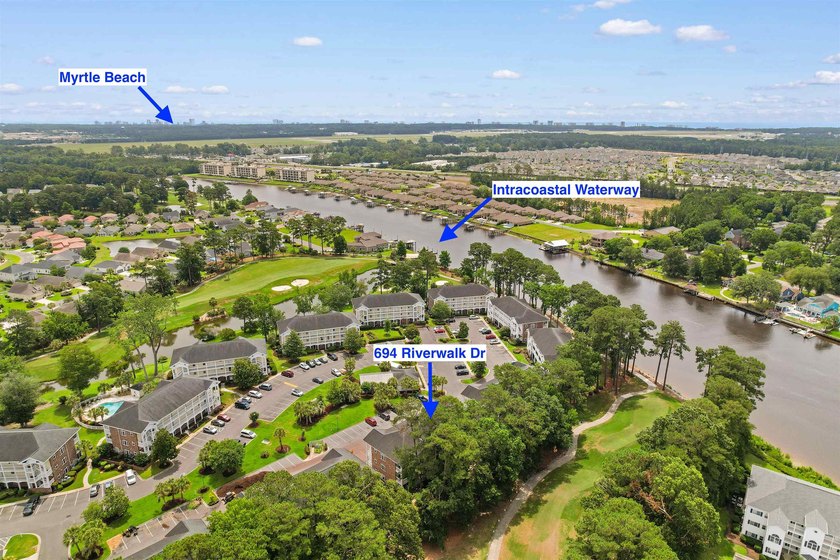 CHECK OUT THIS AMAZING UNIT on ARROWHEAD GOLF COURSE IN - photo 2