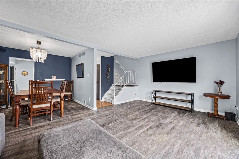 Brighton welcomes you home to this beautifully updated end-unit - photo 11