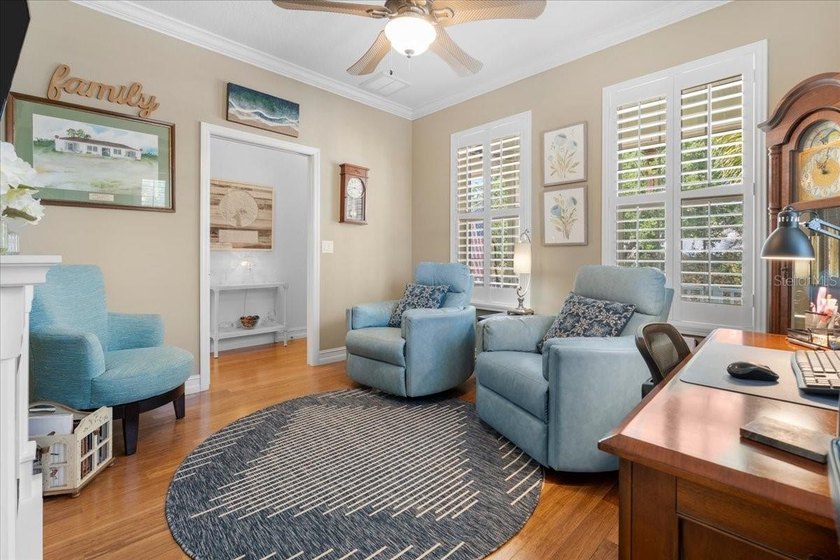**LOW LOW HAZARD AND FLOOD INSURANCE-LESS THAN $1900 PER YEAR - photo 12