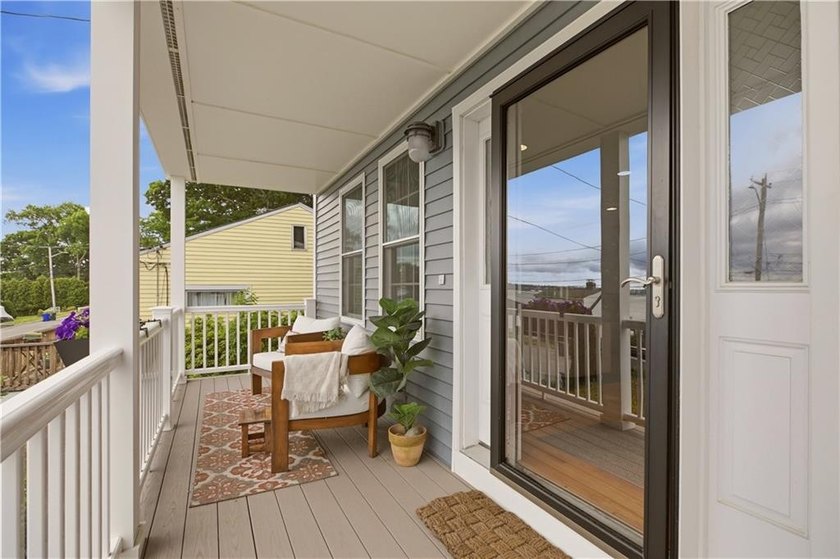 WATERVIEWS !!!! Enjoy Stunning Sunrises, Colorful Waterviews or - photo 5