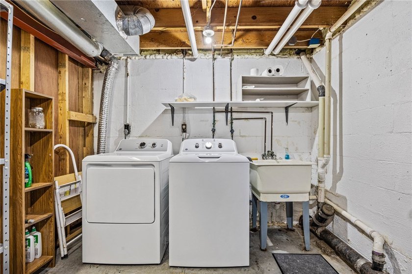 Brighton welcomes you home to this beautifully updated end-unit - photo 36