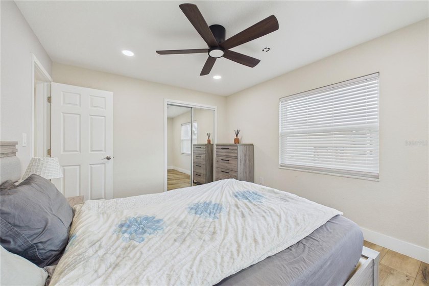 Beautifully Renovated Waterfront Home with Direct Canal Access - - photo 36