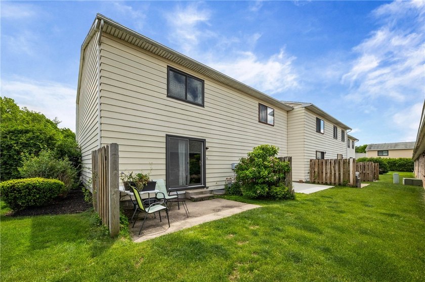 Brighton welcomes you home to this beautifully updated end-unit - photo 38