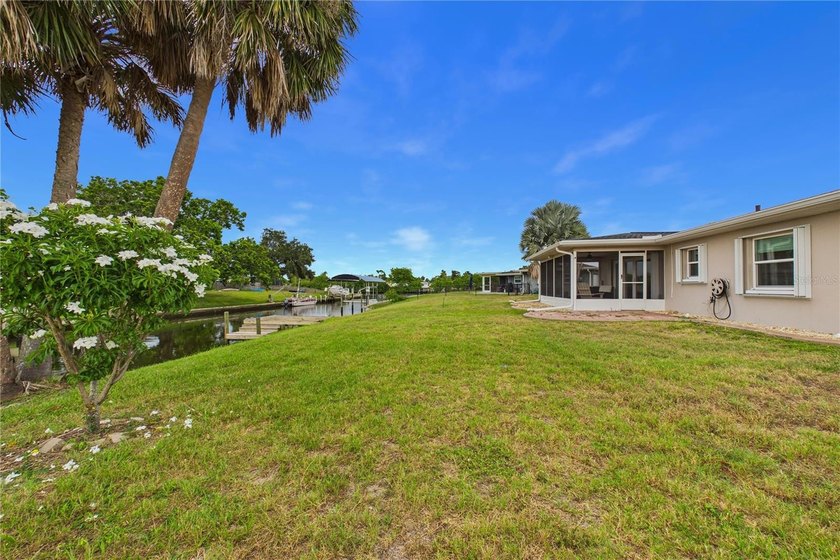 Beautifully Renovated Waterfront Home with Direct Canal Access - - photo 43