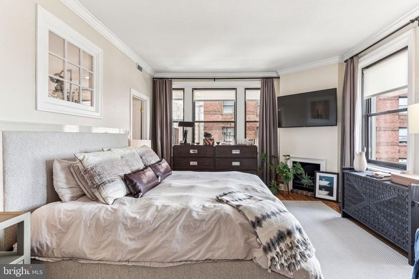Fabulous Flat in the Heart of Rittenhouse Square - Sun-drenched - photo 5