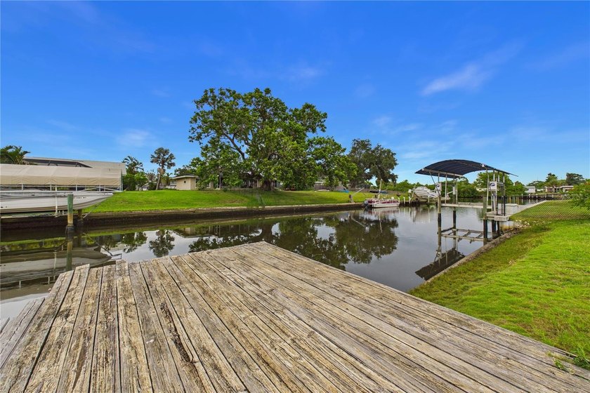 Beautifully Renovated Waterfront Home with Direct Canal Access - - photo 49