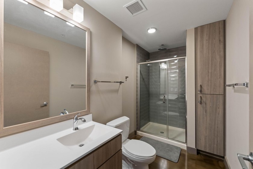 Welcome to Sable, one of the newest condo buildings in North - photo 13