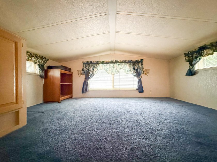 Looking for a peaceful place to call your own! Welcome to Sandy - photo 15