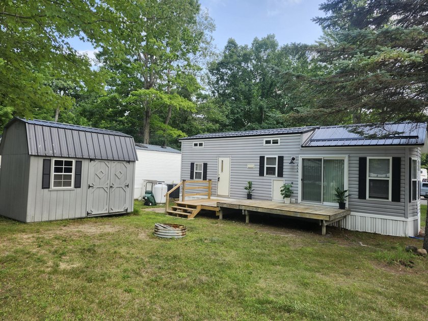 Looking for a peaceful place to call your own! Welcome to Sandy - photo 33