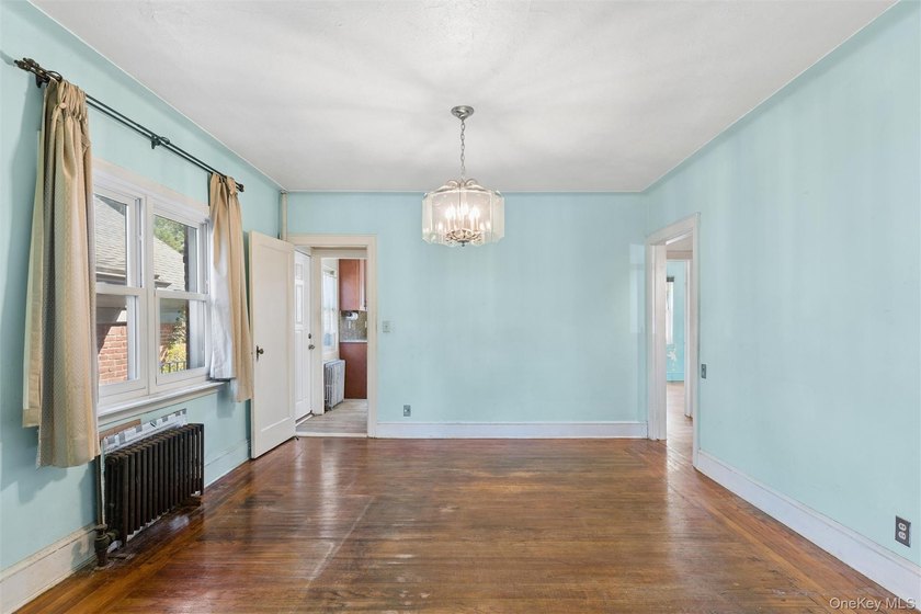 Charming All-Brick Bayside Detached Home with Endless Potential - photo 3
