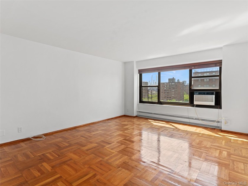 Welcome to this beautifully maintained two-bedroom apartment in - photo 4