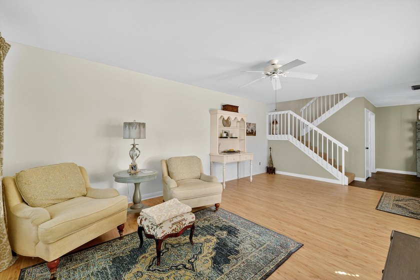 Discover this charming 2 bed townhouse in a beautifully - photo 13
