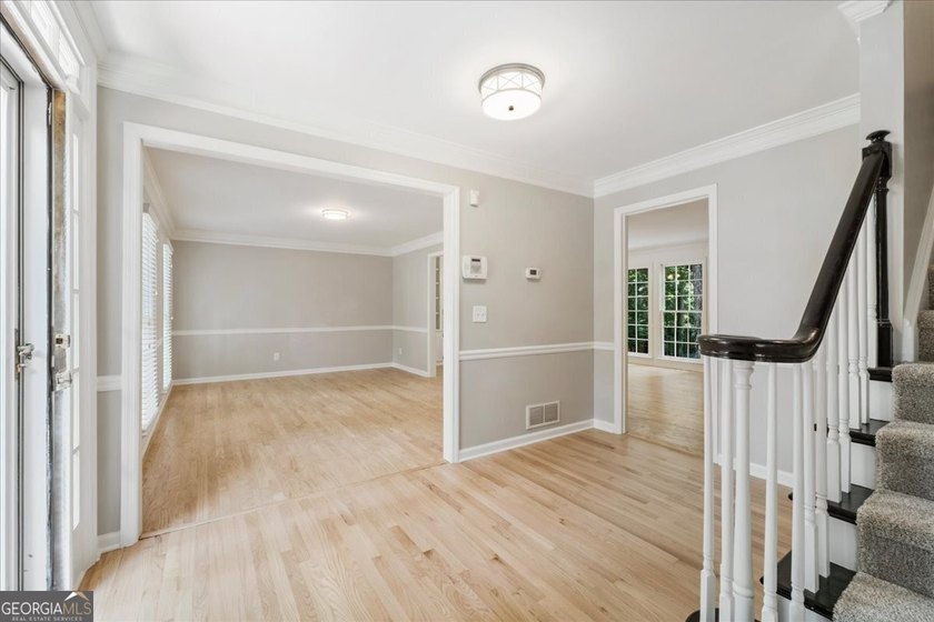 Traditional brick home on a lovely wooded lot near the best of - photo 14