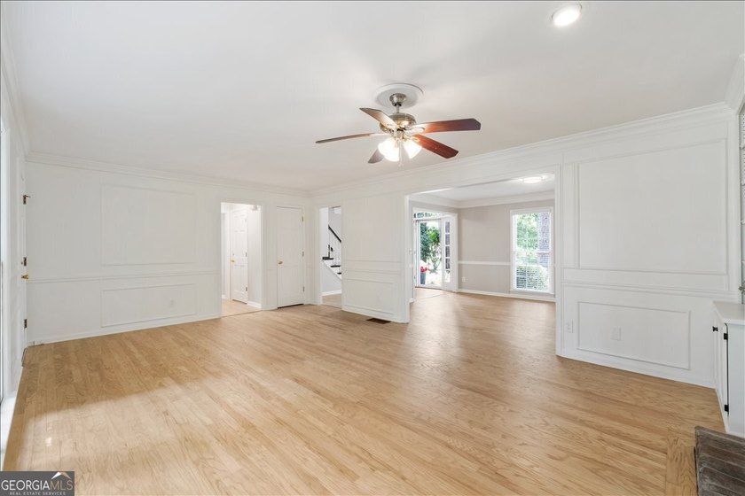 Traditional brick home on a lovely wooded lot near the best of - photo 17