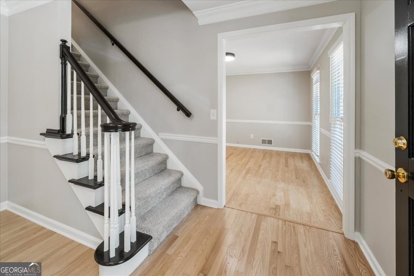 Traditional brick home on a lovely wooded lot near the best of - photo 32